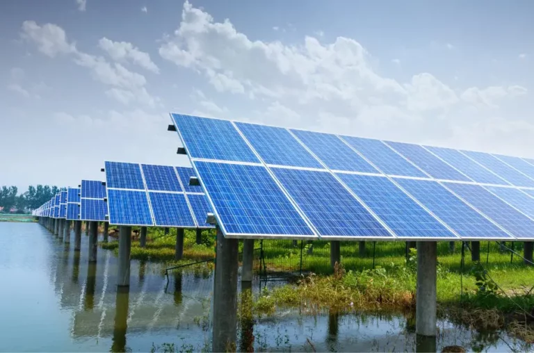 Energía Solar y Gestión del Agua: Soluciones para la Eficiencia Hídrica